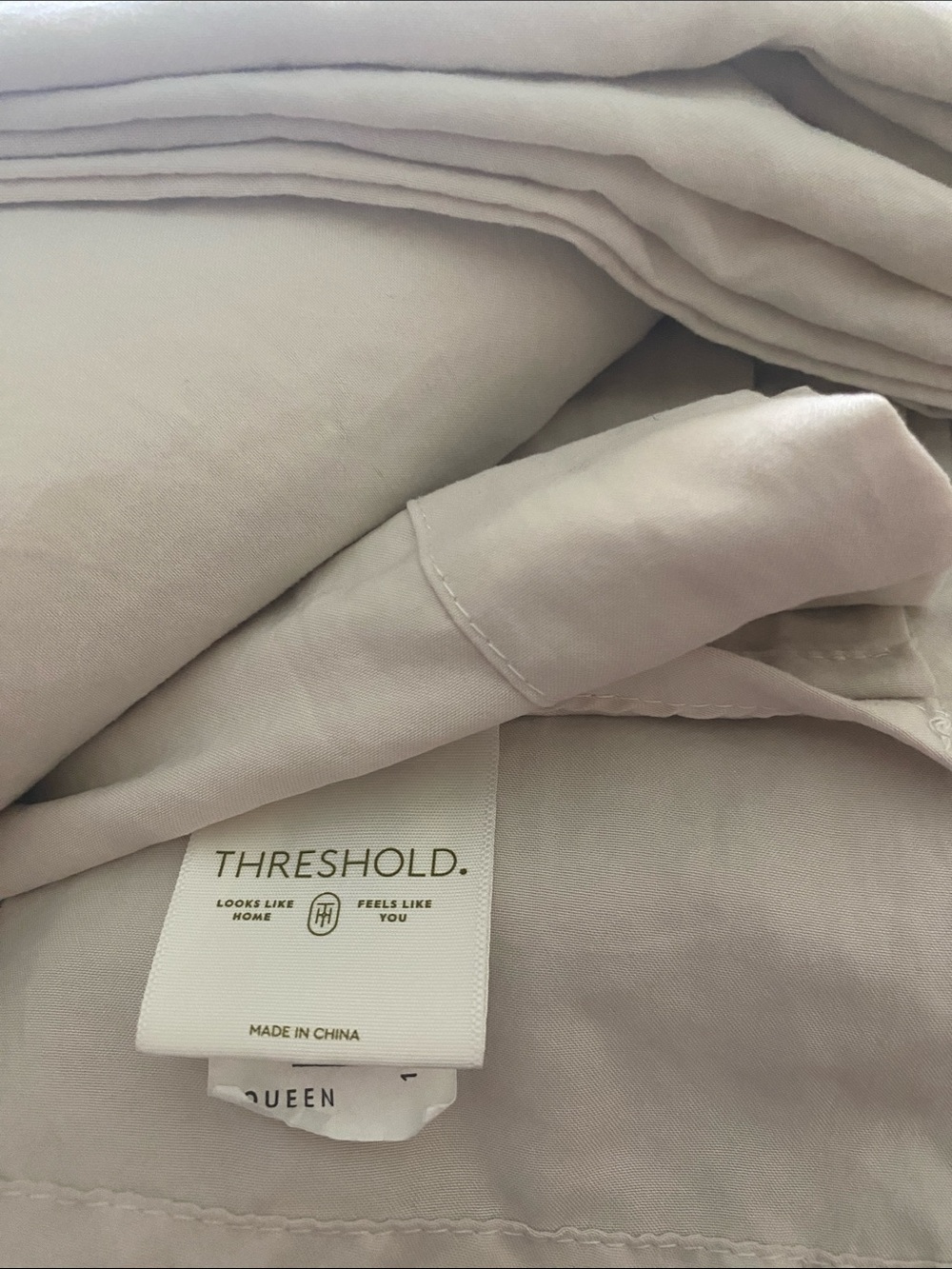 Threshold Queen 4 pc sheet set in Light Cream